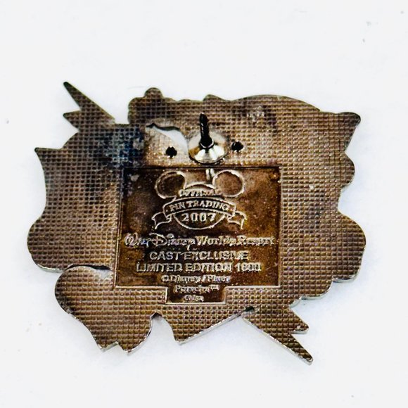 WDW Disney Cast Exclusive 2007 Disney/Pixar Cars Porsche 2007 - Picture 5 of 6